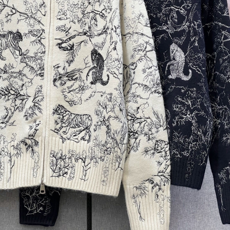 chr1st1an D10r sweaters